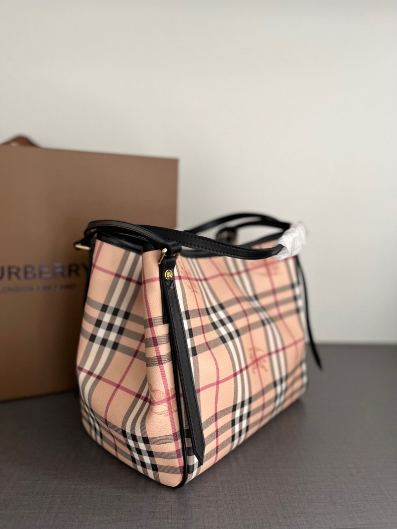 Bv*b*rry shopping bags